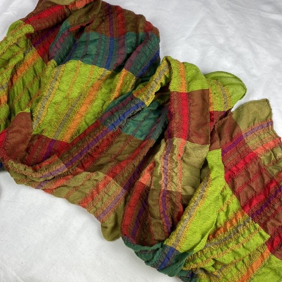 Double sided seersuckers acrylic scarf with gathers - Picture 7 of 12